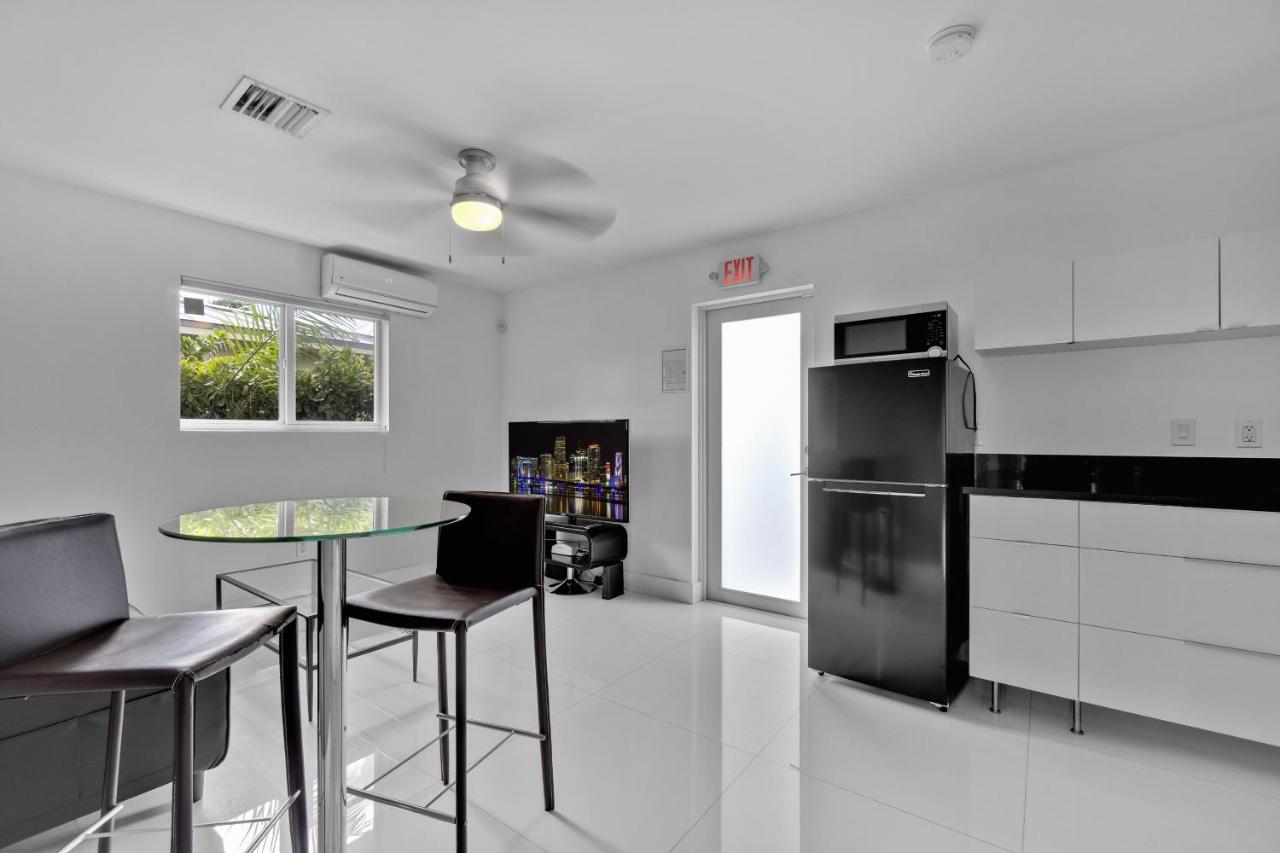 Luxury House 4 Beds Heated Pool W Jaccuzzi North Bay Village Exterior foto
