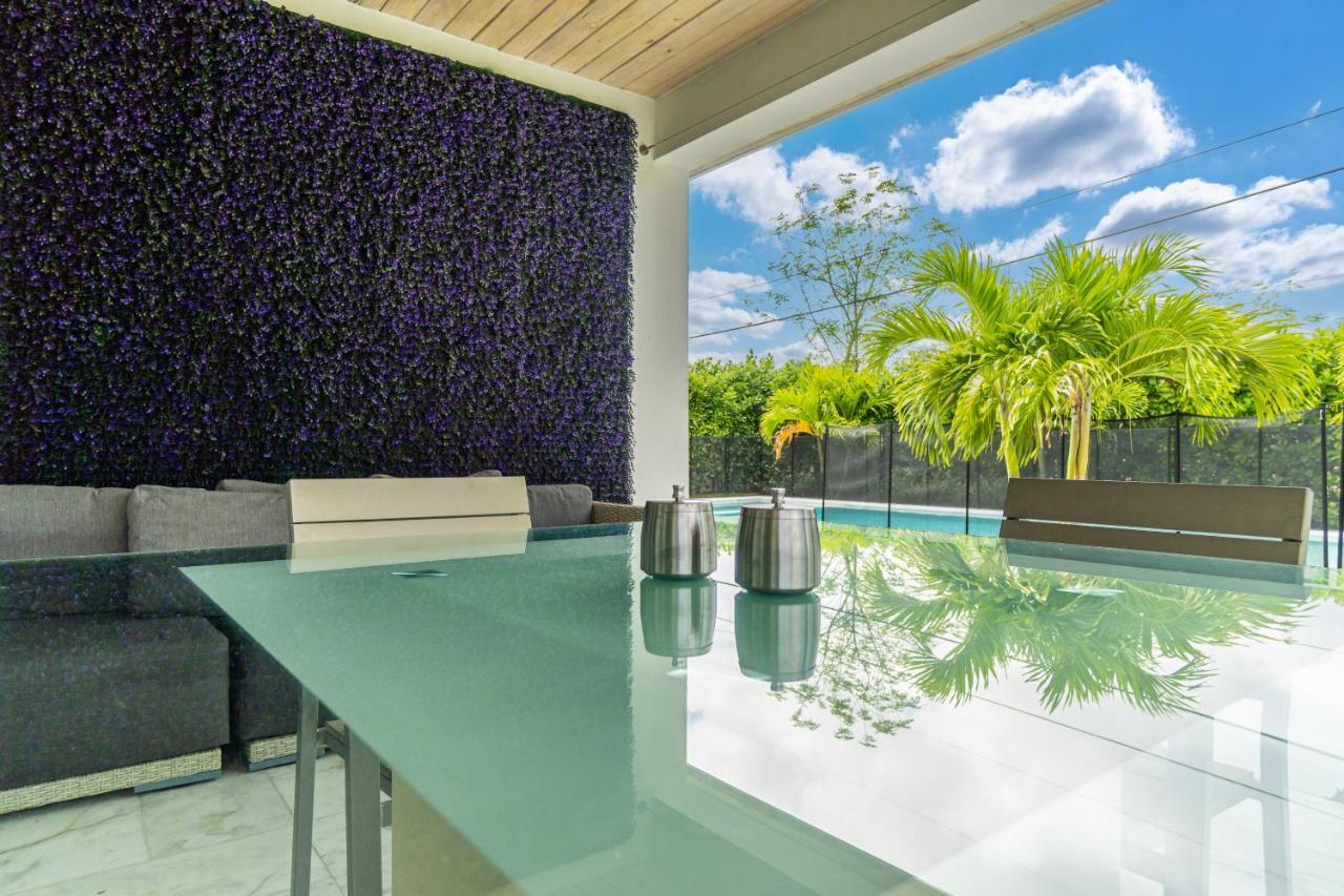 Luxury House 4 Beds Heated Pool W Jaccuzzi North Bay Village Exterior foto