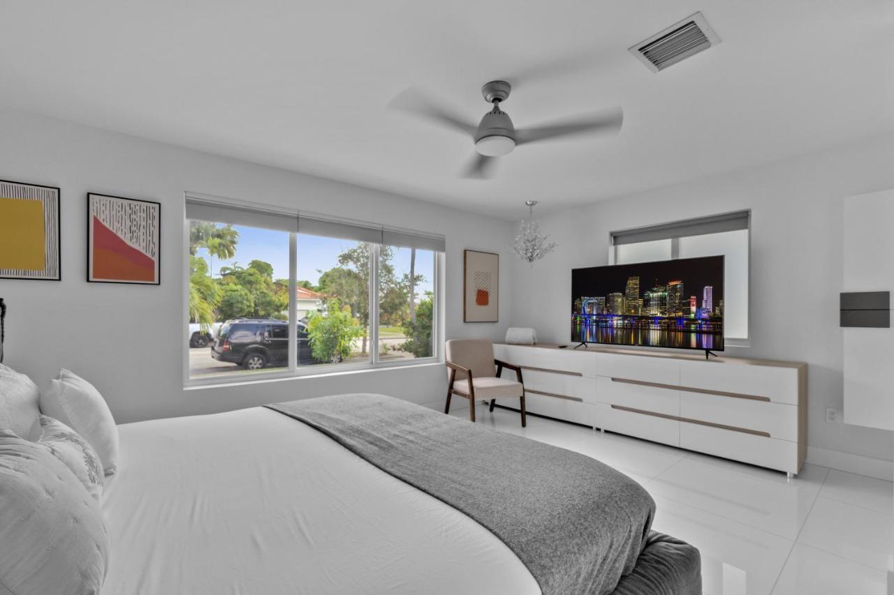 Luxury House 4 Beds Heated Pool W Jaccuzzi North Bay Village Exterior foto