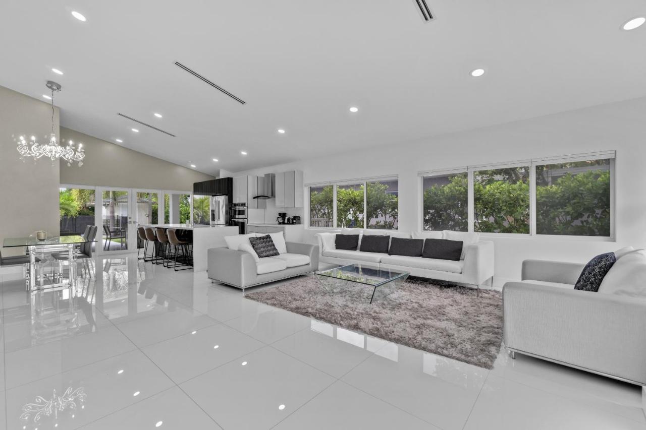 Luxury House 4 Beds Heated Pool W Jaccuzzi North Bay Village Exterior foto