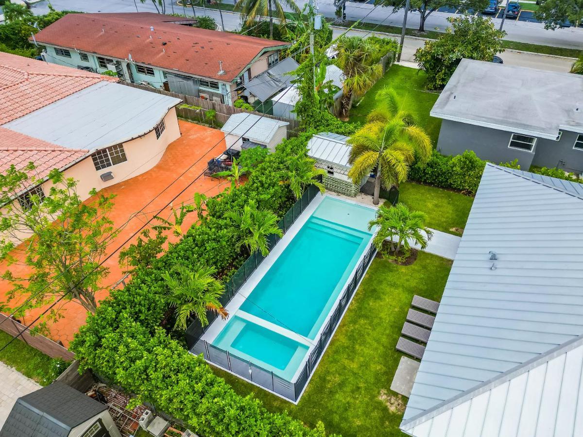 Luxury House 4 Beds Heated Pool W Jaccuzzi North Bay Village Exterior foto